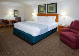 La Quinta Inn by Wyndham Albuquerque Airport 5