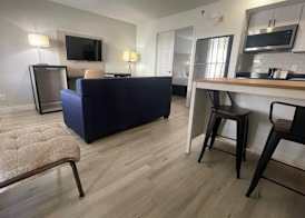 Baymont Inn & Suites by Wyndham Tempe University/Phoenix 3