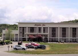 Hampton Inn Hillsville 4
