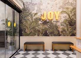 JOY Plaza de Armas 5