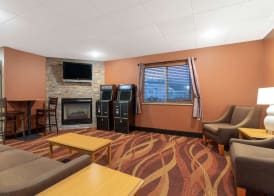 AmericInn by Wyndham Boscobel 3