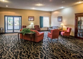 Quality Inn & Suites Mendota near I-39 2