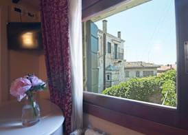 Venice Resorts GuestHouse vicino Piazzale Roma e Stazione 4