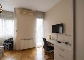 Belgrade Center Apartment Lux II 2