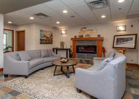 Service Plus Inns and Suites Calgary 2