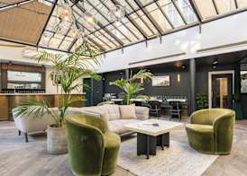 Numa London Chelsea Green 2
