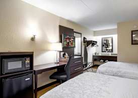 Red Roof Inn PLUS+ Pittsburgh East - Monroeville 3