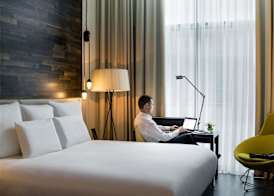 Pullman Liverpool 4