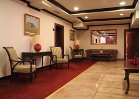 Shiroka Laka Hotel 5