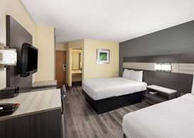 Travelodge by Wyndham Perry National Fairgrounds Area I-75 5