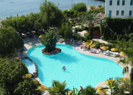 Tropical Beach Hotel 5