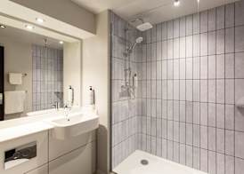 Premier Inn Belfast Titanic Quarter 3