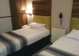 Livingston Lodge Hotel 4