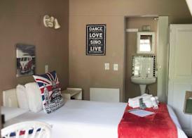 Greenfields Guesthouse & Restaurant 4