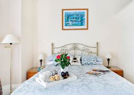 Vomero Holiday Apartments 5