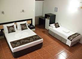Gecko's Resort 5