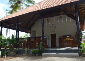 Meket Bungalows 2