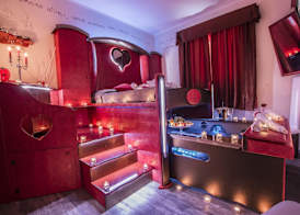 Hotel Butterfly 5