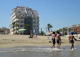 Sunday's Beach 4