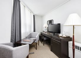 Hotel President 5