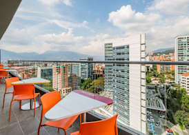 Hampton by Hilton Medellin 3