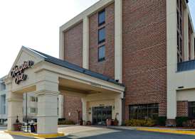 Hampton Inn College Park 4