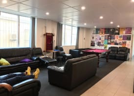 Perth City Backpackers Hostel - note - Valid passport required to check in 3