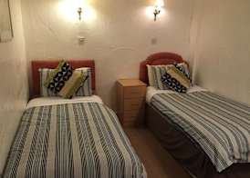 Dragon Bed and Breakfast 4