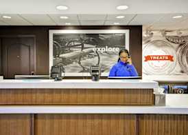 Hampton Inn & Suites Columbus-Easton Area 5