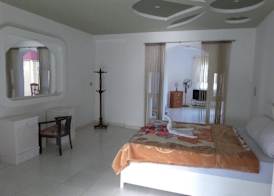 Spring Hotel Luxor 5