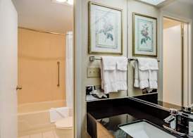 QUALITY INN & SUITES 4