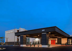 DoubleTree by Hilton Palmdale 3