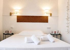 Malvarrosa Beach Rooms 3