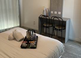 Hôtel Au Relais des Lilas 5