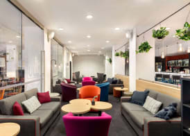 Vienna House Easy by Wyndham Bucharest Airport 5
