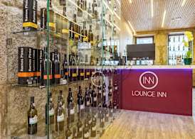Lounge Inn Guest House 3