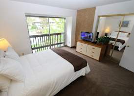 Thunderbird Resort Club 3