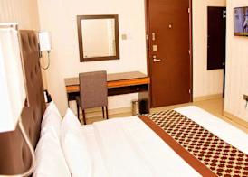 Lakeem Suites - Agboyin Surulere 2