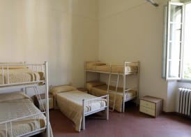 Student's Hostel Della Ghiara 4