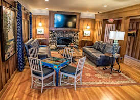 The Leland Lodge 2