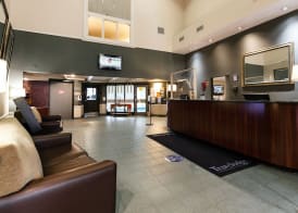 Travelodge by Wyndham Ottawa East 5