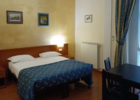 Opera Italian Suite 5