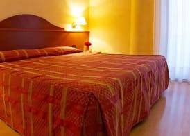 Unico Serrone Palace 3