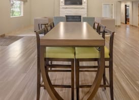 Comfort Inn & Suites Tualatin - Lake Oswego South 2