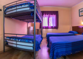 Hostal Urgell 4