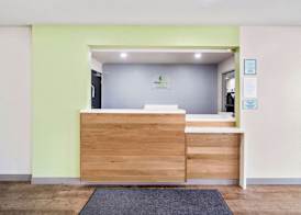 WoodSpring Suites Fort Myers - Cape Coral 2