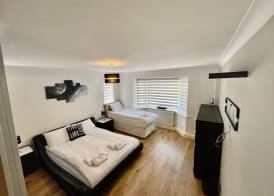 Four Corners Holiday Home Hot Tub & Sauna 5