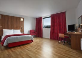 Ramada Encore Newcastle-Gateshead 3
