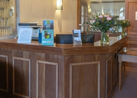 Logis Hotel de La Cloche 2