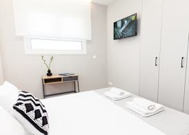 Renovated Gem in Zografou 4